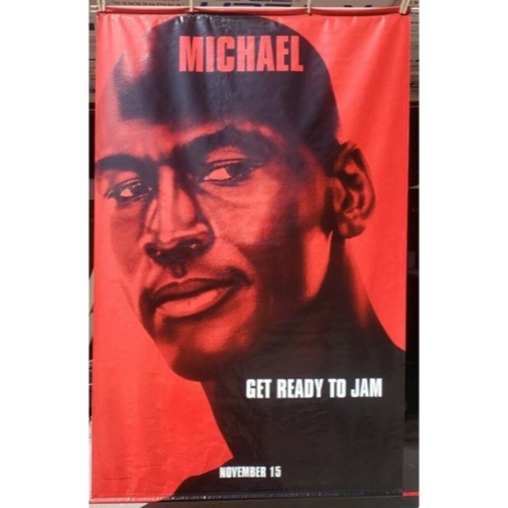 VINTAGE 1996 Space Jam VINYL Movie Poster Michael Jordan Banner 72x47 NO RESERVE - Picture 1 of 10